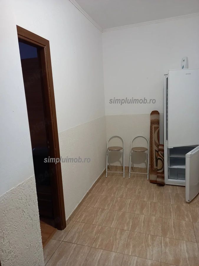 1 Decembrie 2 Camere Mobilat Centrala Propie - Poză 2