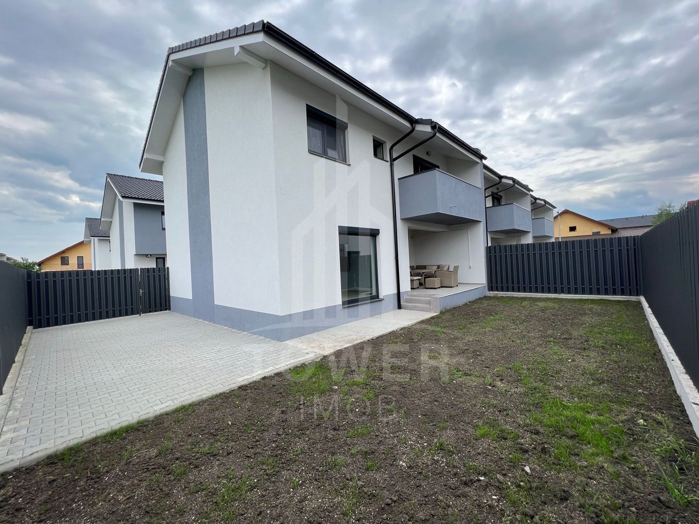 Casa 4 camere in Selimbar -zona Brana - Poză 1