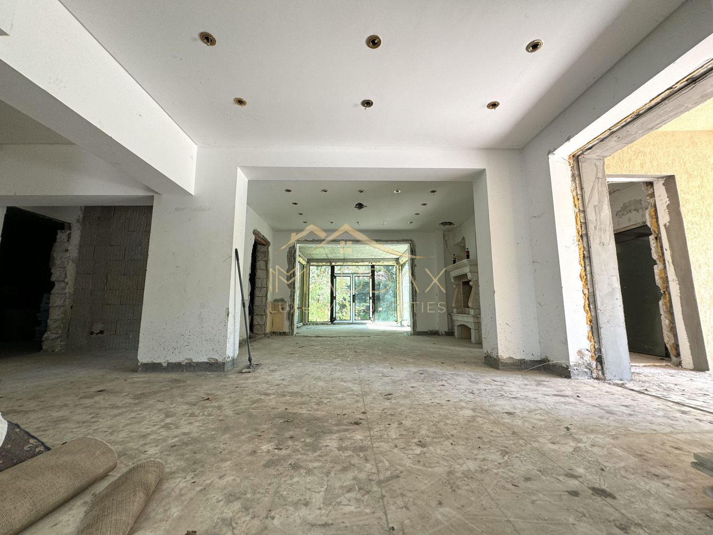 Vila cu 13 camere *4000mp teren* / Piscina / Snagov - Poză 25