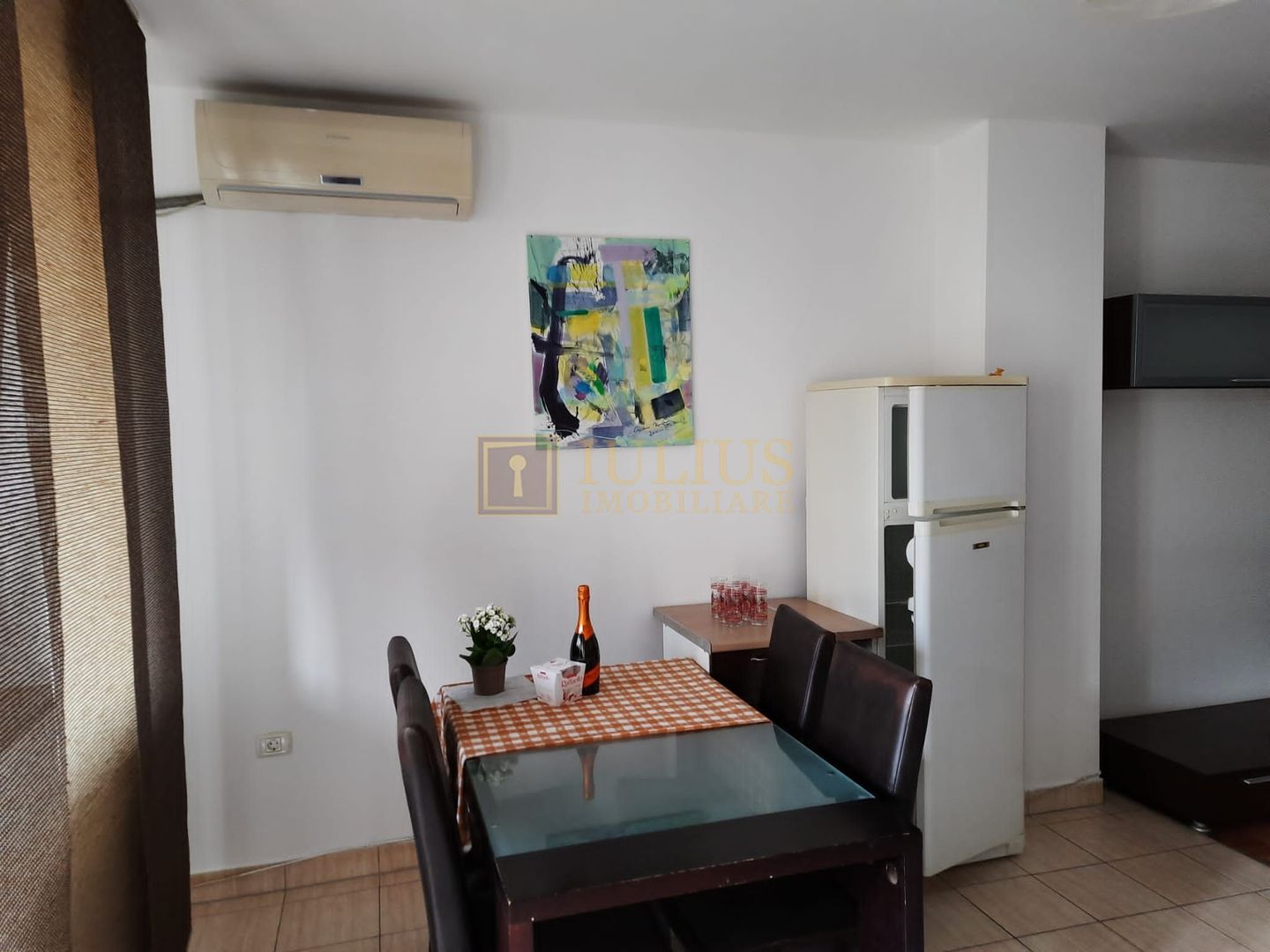 Bloc nou, 2 camere +loc de parcare suprateran - Poză 7