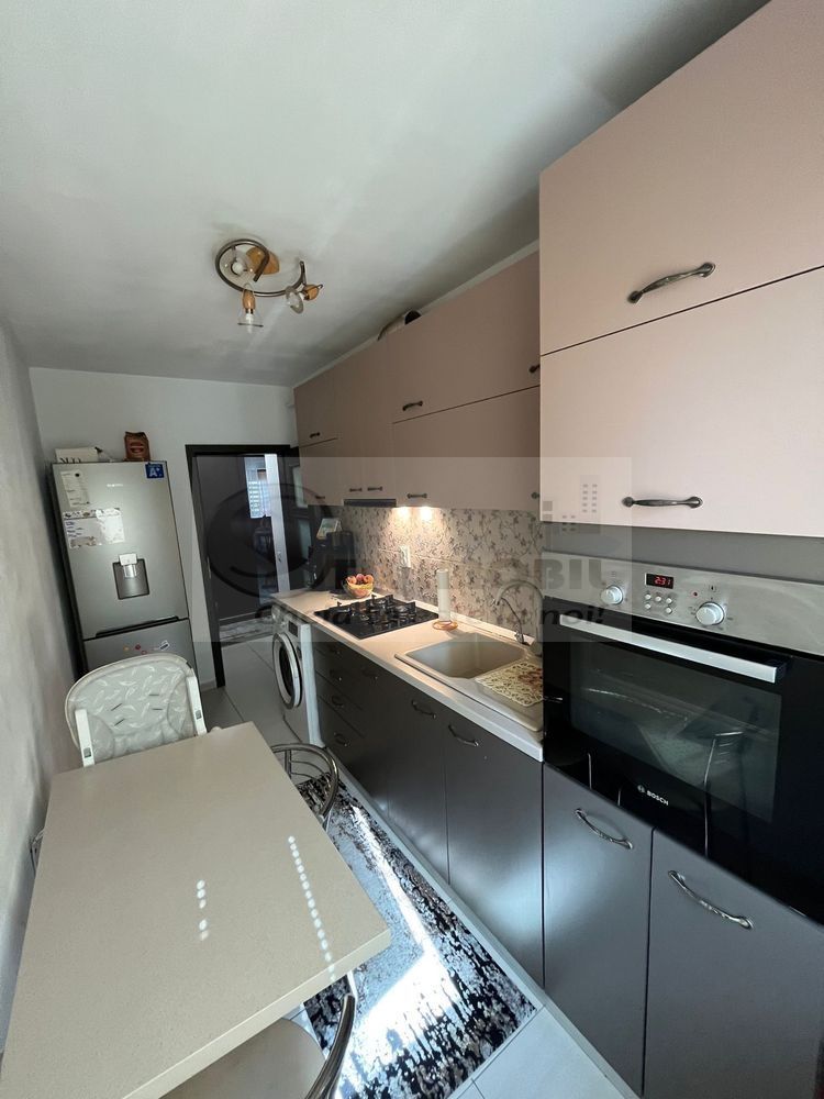 Apartament cu 1 Cam Bucium- 71.000 € ușor negociabil - Poză 2