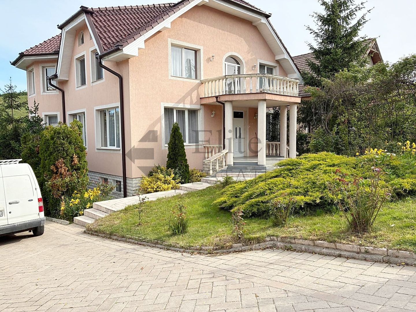 Casa de inchiriat langa Spitalul Judetian - Poză 1