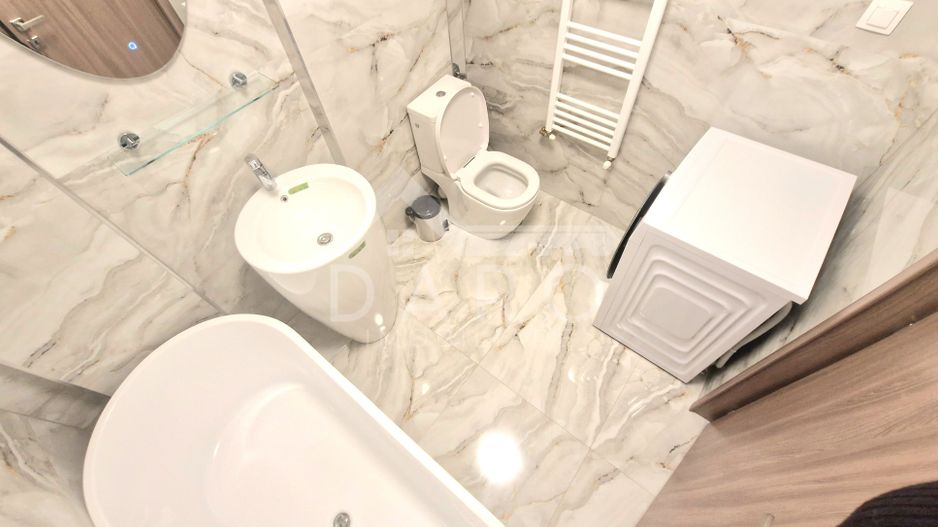 Apartament de inchiriat cu 3 camere , strada Papiu Ilarian - Poză 11