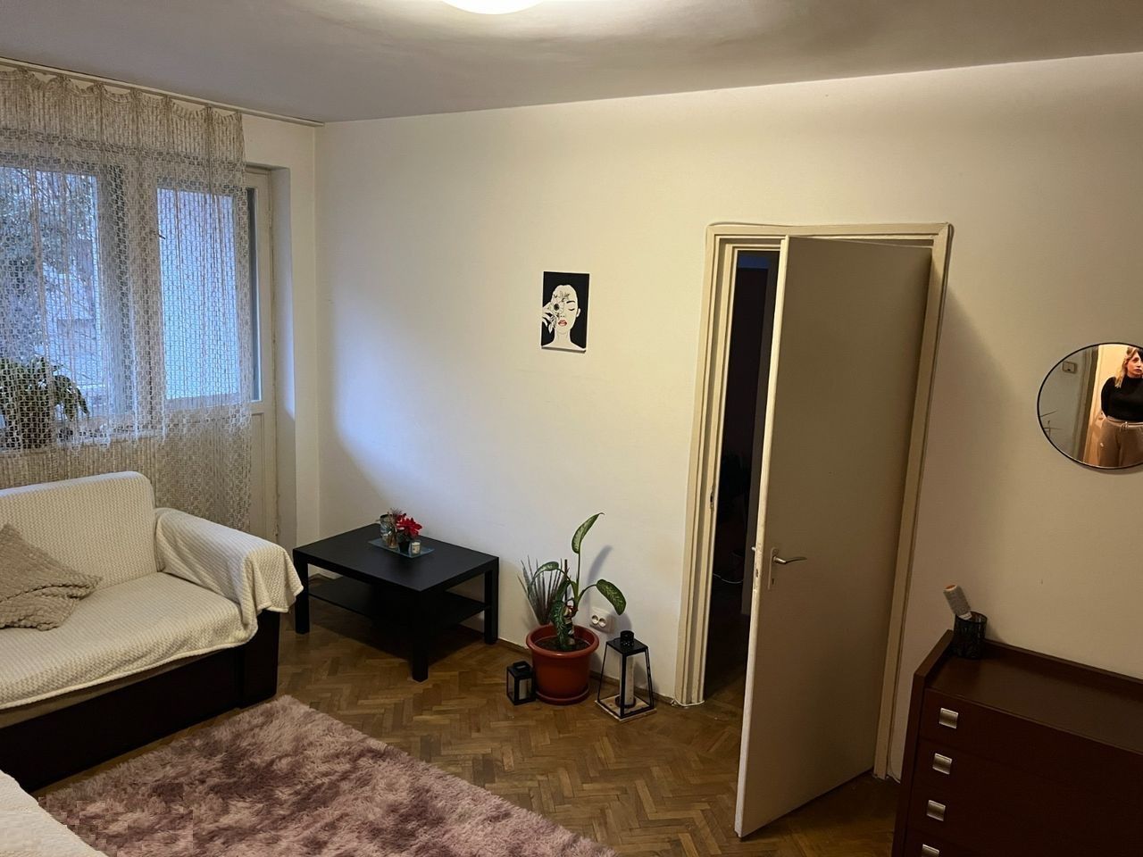 De vanzare apartament 2 camere Orizont - Poză 2