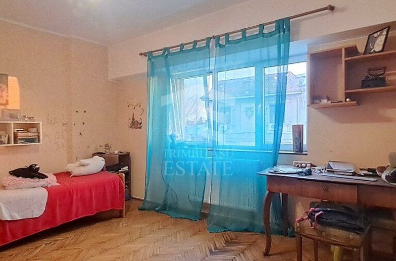 4 camere | 137 mp | Matei Voievod - Poză 11