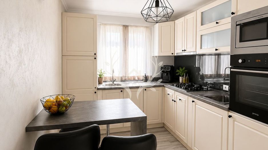 Apartament cu 3 camere decomandat, 65 mp, Intre Lacuri - Poză 3