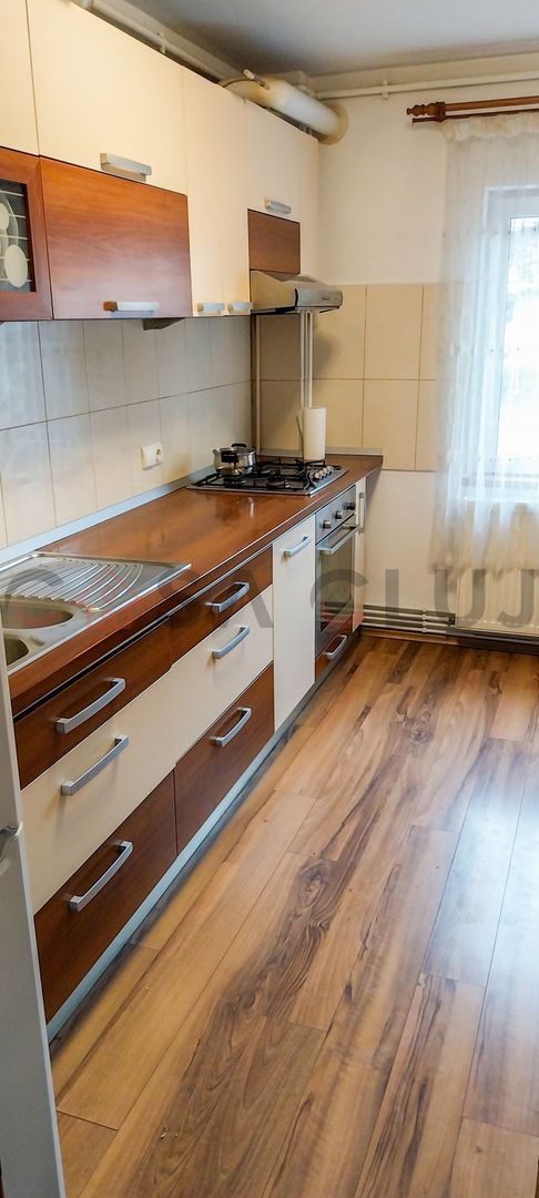 2 camere decomandate, etaj 1, orientare sudică și 2 balcoane – Zorilor - Poză 2