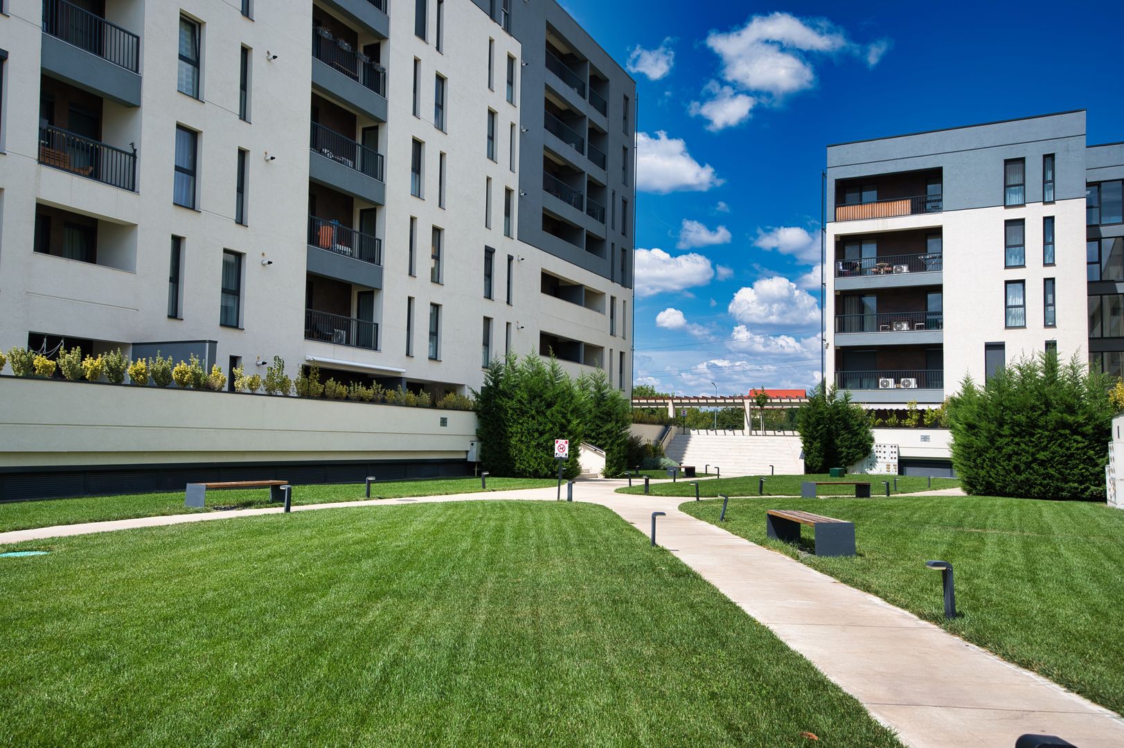 🌟 Apartament Modern cu 2 Camere de Vânzare în C. Aradului - Poză 1