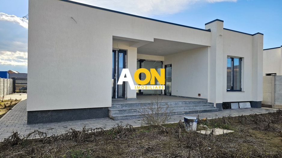 Casa individuala de vanzare, 4 camere, 2 bai, 448mp teren - Poză 2