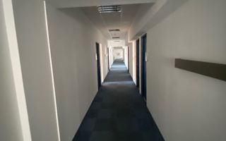 Spațiu de birouri de 300mp de închiriat în zona Centrala - Poză 15