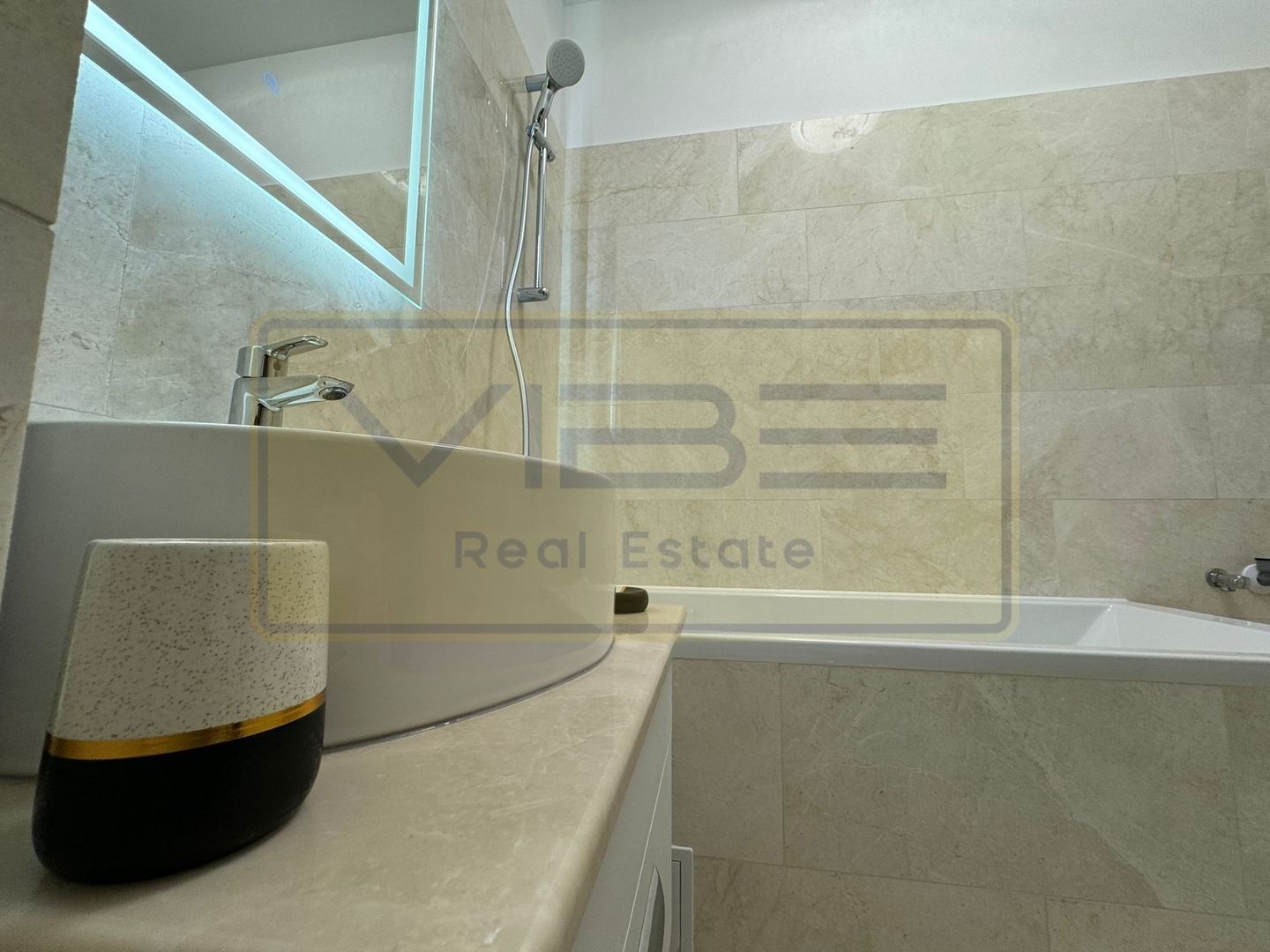 Apartament 2 camere decomandat  Royal Town Copou - Poză 31