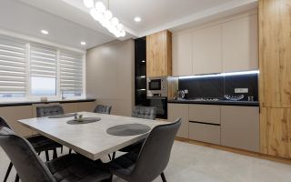 Chirie, apartament, 4 camere, strada Lev Tolstoi, Centru - Poză 1