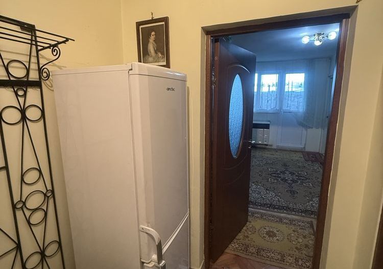 BRASADAS vinde garsonieră 28mp. etaj 8 in zona Burdea. - Poză 2