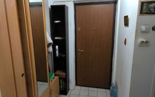 Garsoniera zona Basarabiei - Nicoale Sebe - Poză 2