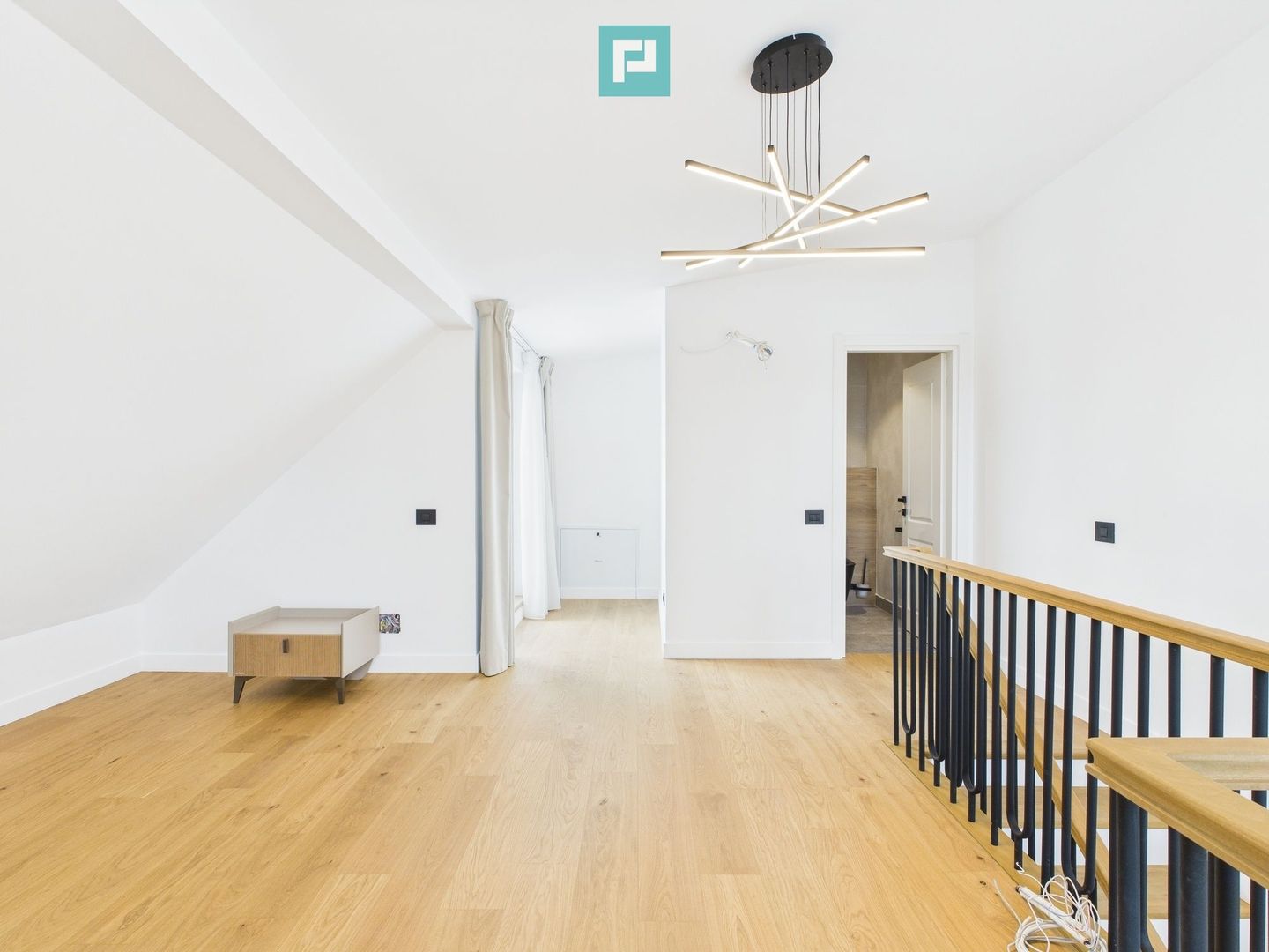 Casă modernă cu 4 camere în Otopeni, perfectă pentru mutare imediată! - Poză 19