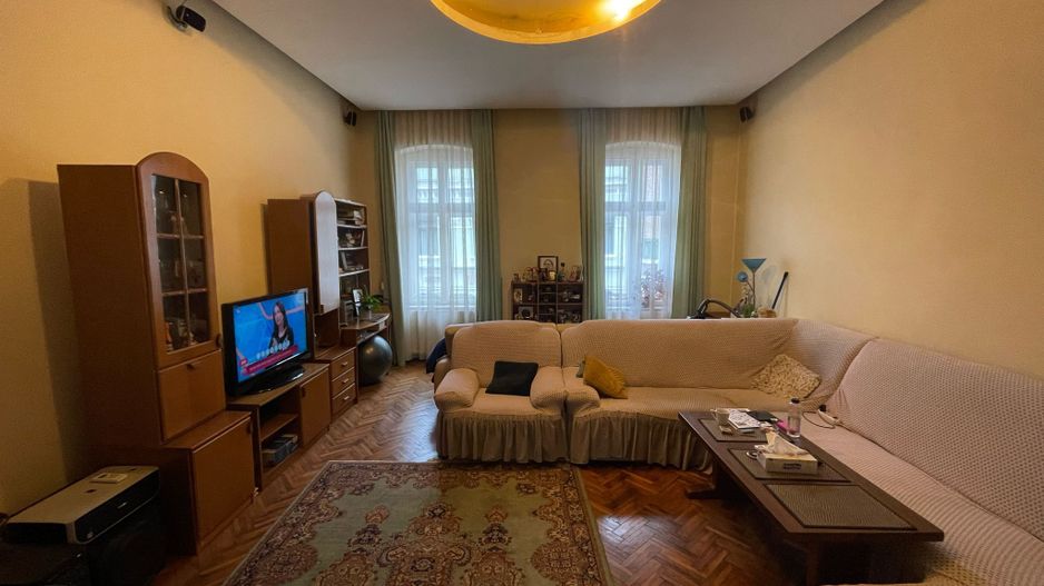 Apartament ultracentral, str V. Alecsandri, 110 mp utili. 174 900 E - Poză 3