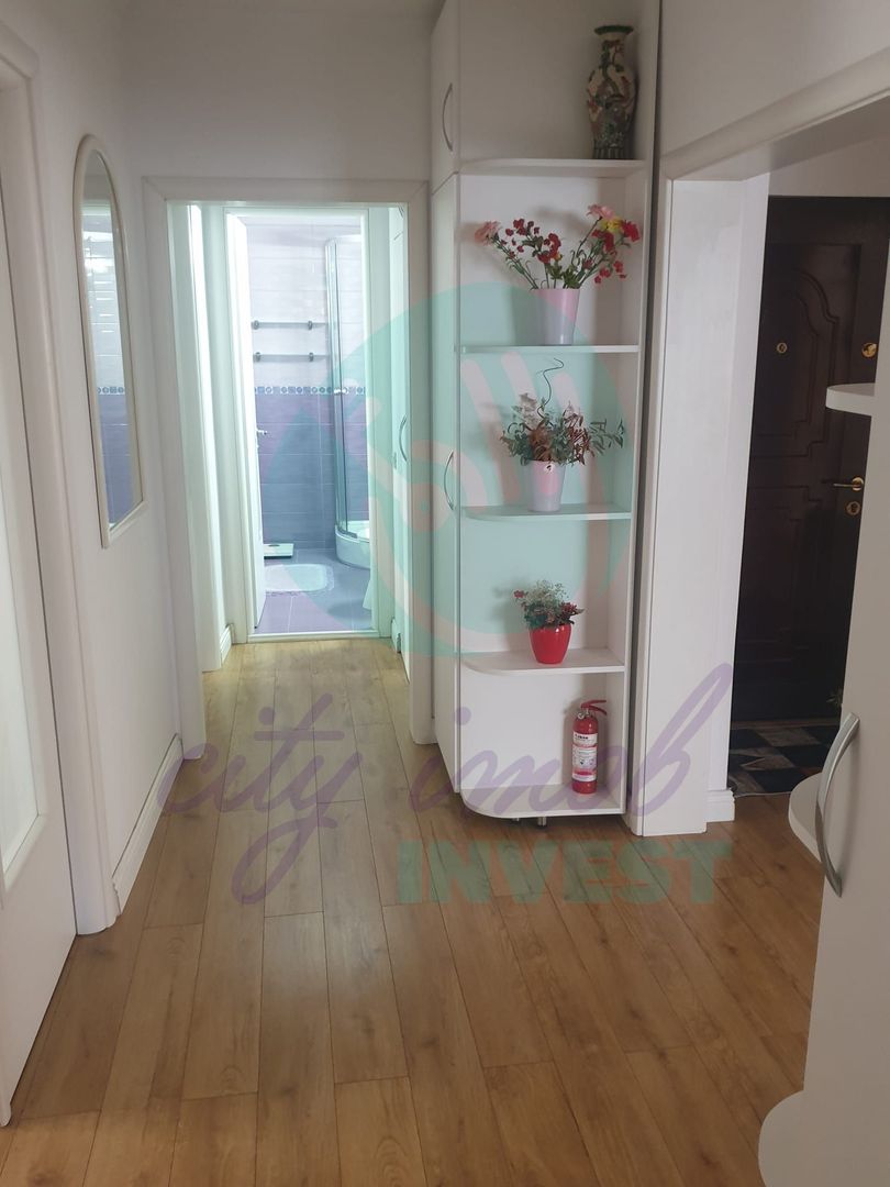 4 camere decomandate in zona Mall Vitan - Poză 13