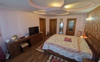 De vânzare: Vilă unică, vintage-modernă, zonă Grigorescu Oradea. - Poză 14