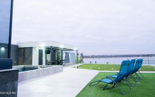 Vila Exclusivista pe malul lacului Siutghiol in Ovidiu - Poză 17