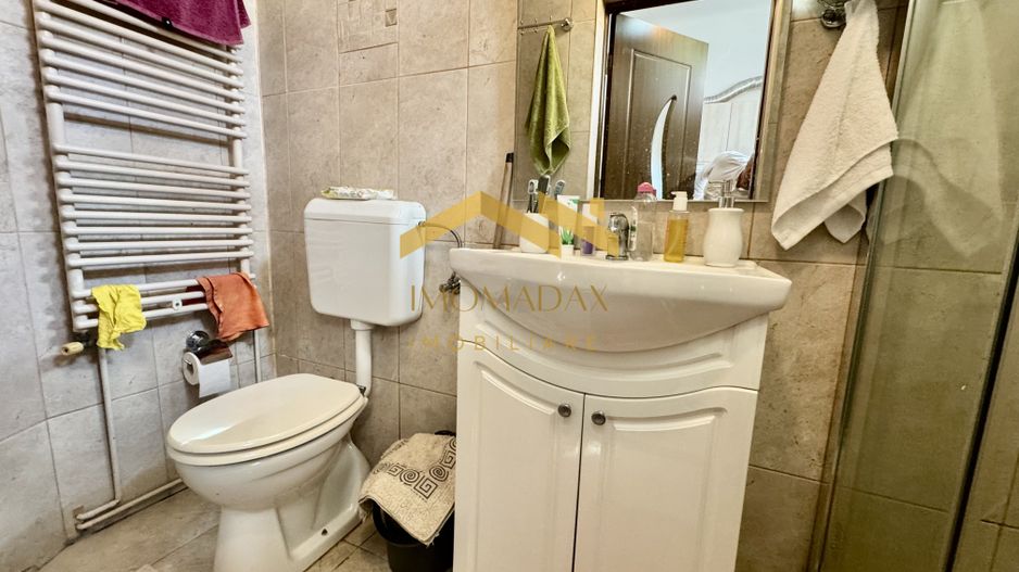 Lunei-Apartament 1 Camera-Centrala Proprie - Poză 13