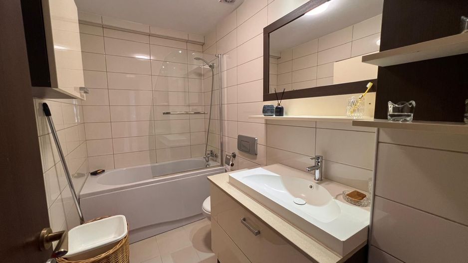 Apartament cu 3 camere de inchiriat Cosmopolis - Poză 7