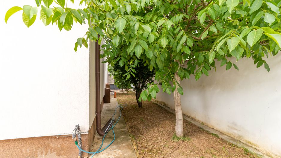 Vila spatioasa de vanzare in Pantelimon zona Padurea Cernica - Mierlei - Poză 27
