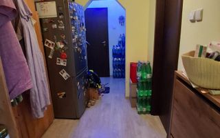 OCAZIE 3 CAMERE METROU GORJULUI - Poză 18