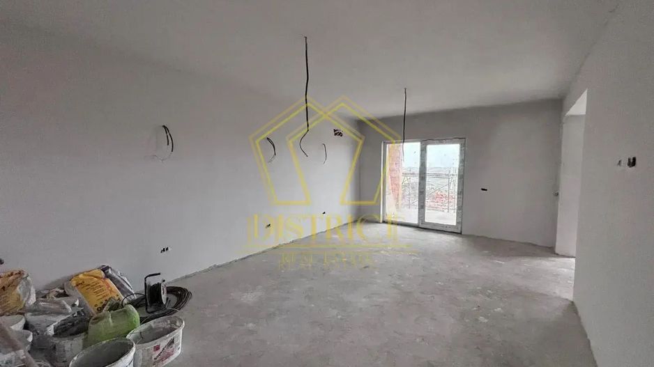 Duplex spatios cu 5 camere | Sacalaz - Poză 1