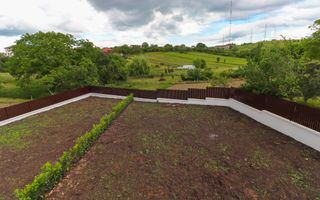 Case cuplate 5 camere si teren de 700 m2 in Feleacu - Poză 24