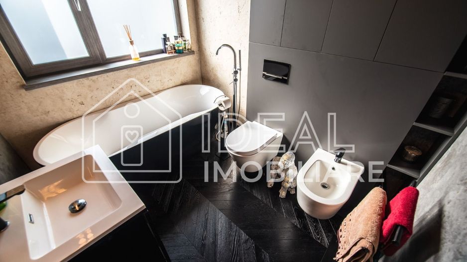 Casa Moderna cu 4 camere si terasa, zona Pictor Brana, Selimbar - Poză 16