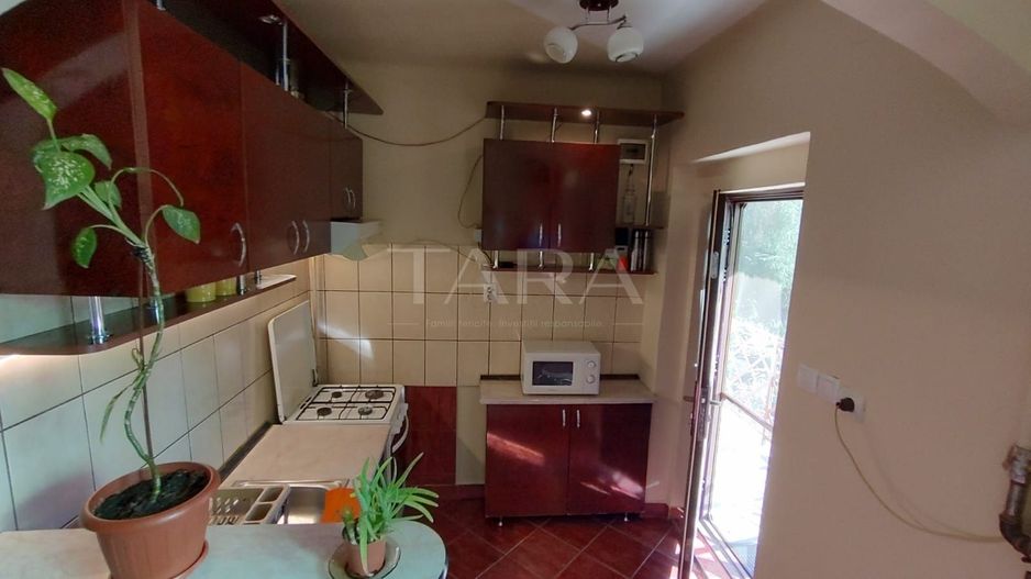 Apartament cu 2 camere, zona Gruia. - Poză 1