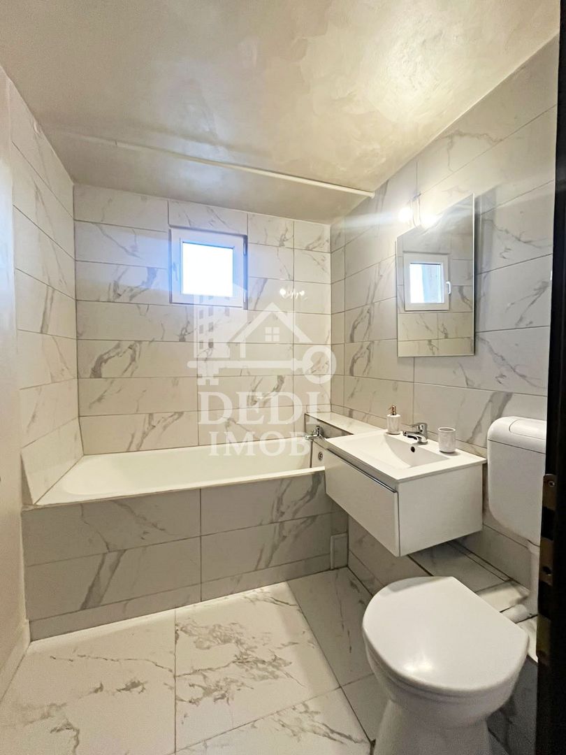 Apartament 3 camere de vanzare in zona Rogerius, Oradea - Poză 10