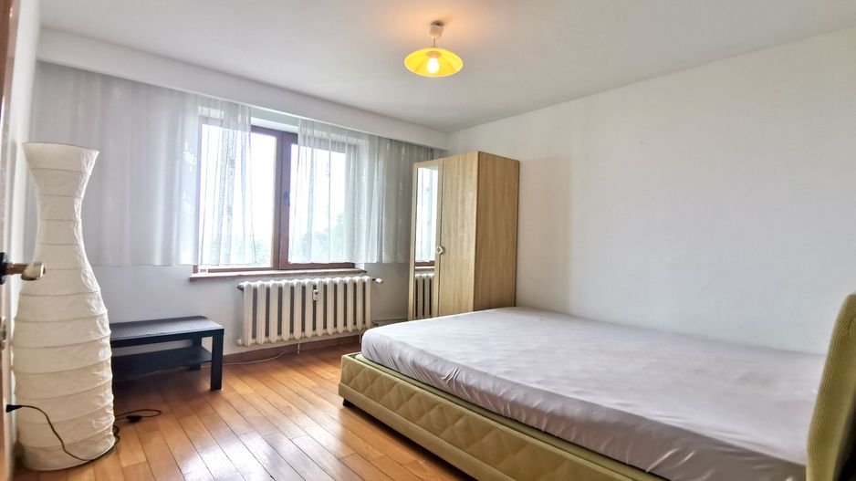 3 camere- Metrou Favorit- Comision 0 - Poză 3