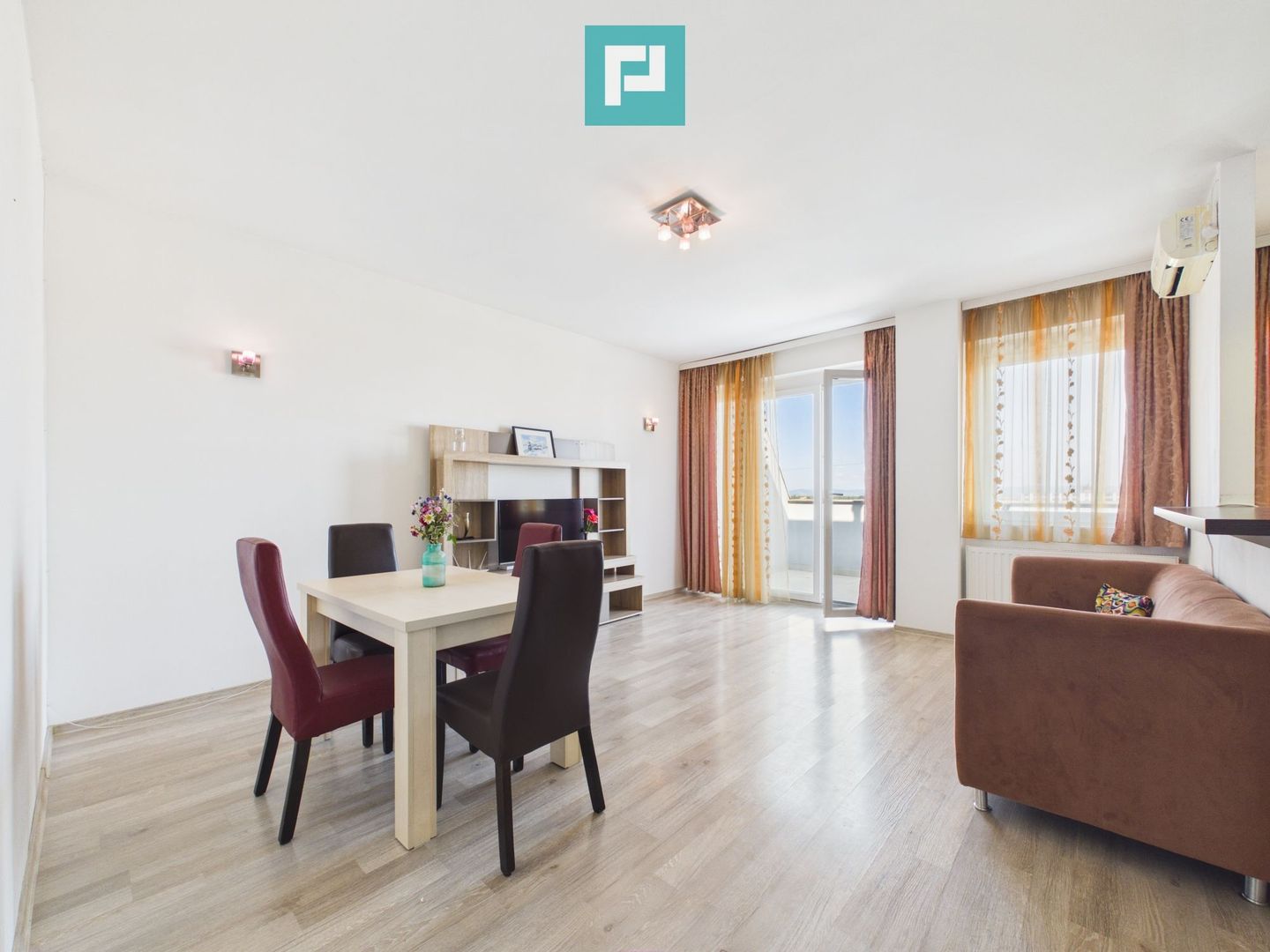 Apartament 3 camere de închiriat ARED UTA - Poză 1
