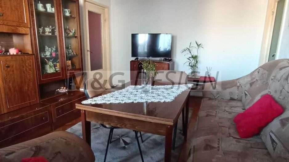 Apartament 4 camere zona Dacia - Poză 1
