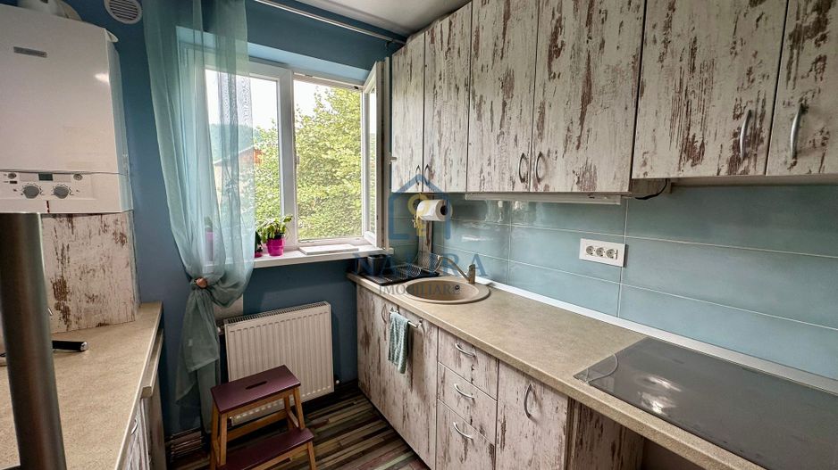 Apartament cu două camere - Poză 9