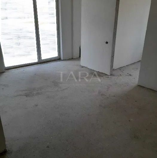 Vanzare apartament cu 3 camere in Sannicoara - Poză 1