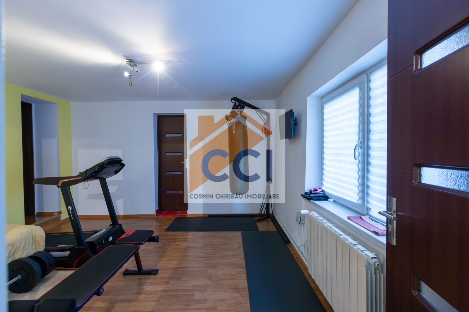 Proprietate exclusivistă ultracentrală -eleganță, spațiu și rafinament - Poză 48