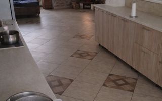 CASĂ INDIVIDUALĂ | 229mp | Teren 556mp | STUPINI BRAȘOV - Poză 2