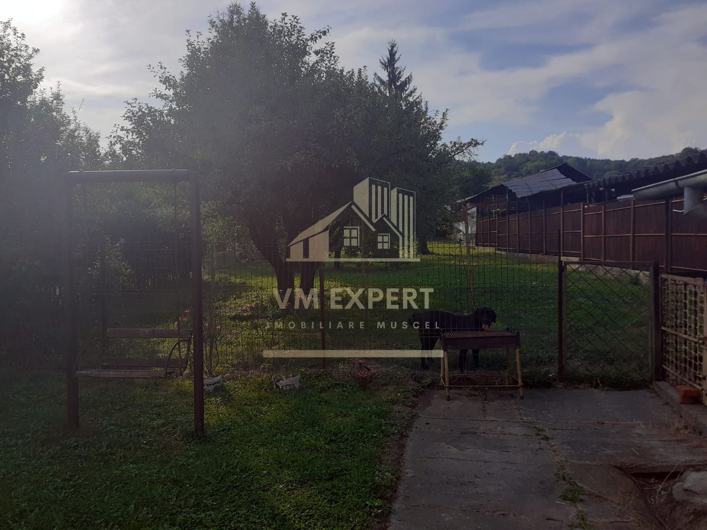 VILA 5 CAMERE, TEREN 700 MP, CAMPULUNG - Poză 2