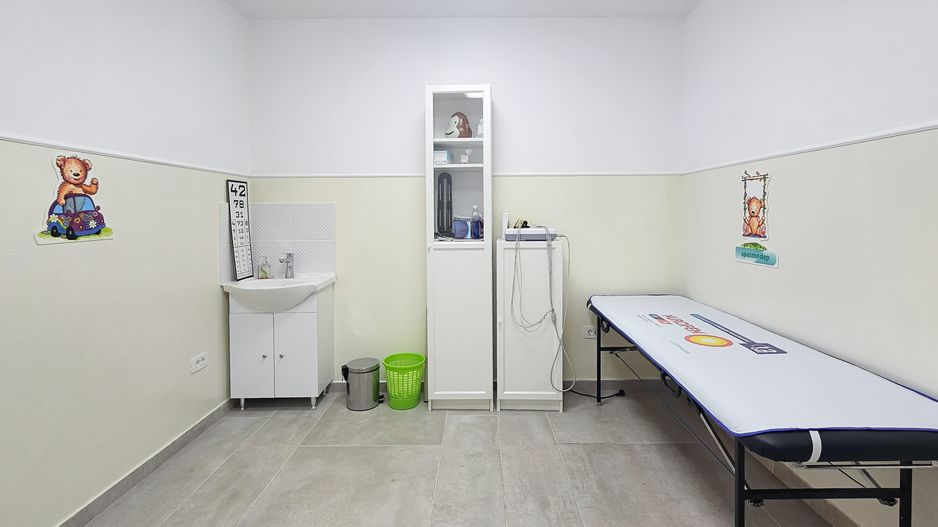 Exclusivitate - Spatiu comercial, pretabil activități medicale sau conexe - Poză 18