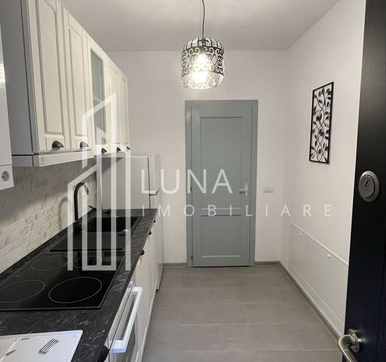 Piața Sfatului – apartament elegant, complet renovat și utilat - Poză 6