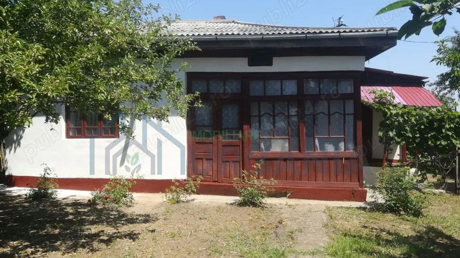 De vanzare casa batraneasc - Poză 1