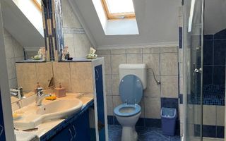 Casa zona Spitalul Judeten - Poză 10