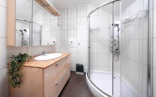 Imobil cu multiple posibilitati de exploatare - Poză 9