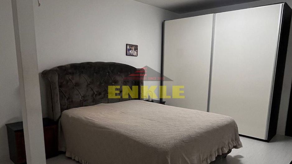 De vanzare apartament cu 5 camere, zona Mall - Poză 5