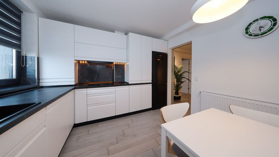 Apartament 2 camere,80 mp utili+parcare subterana-Coresi - Poză 15