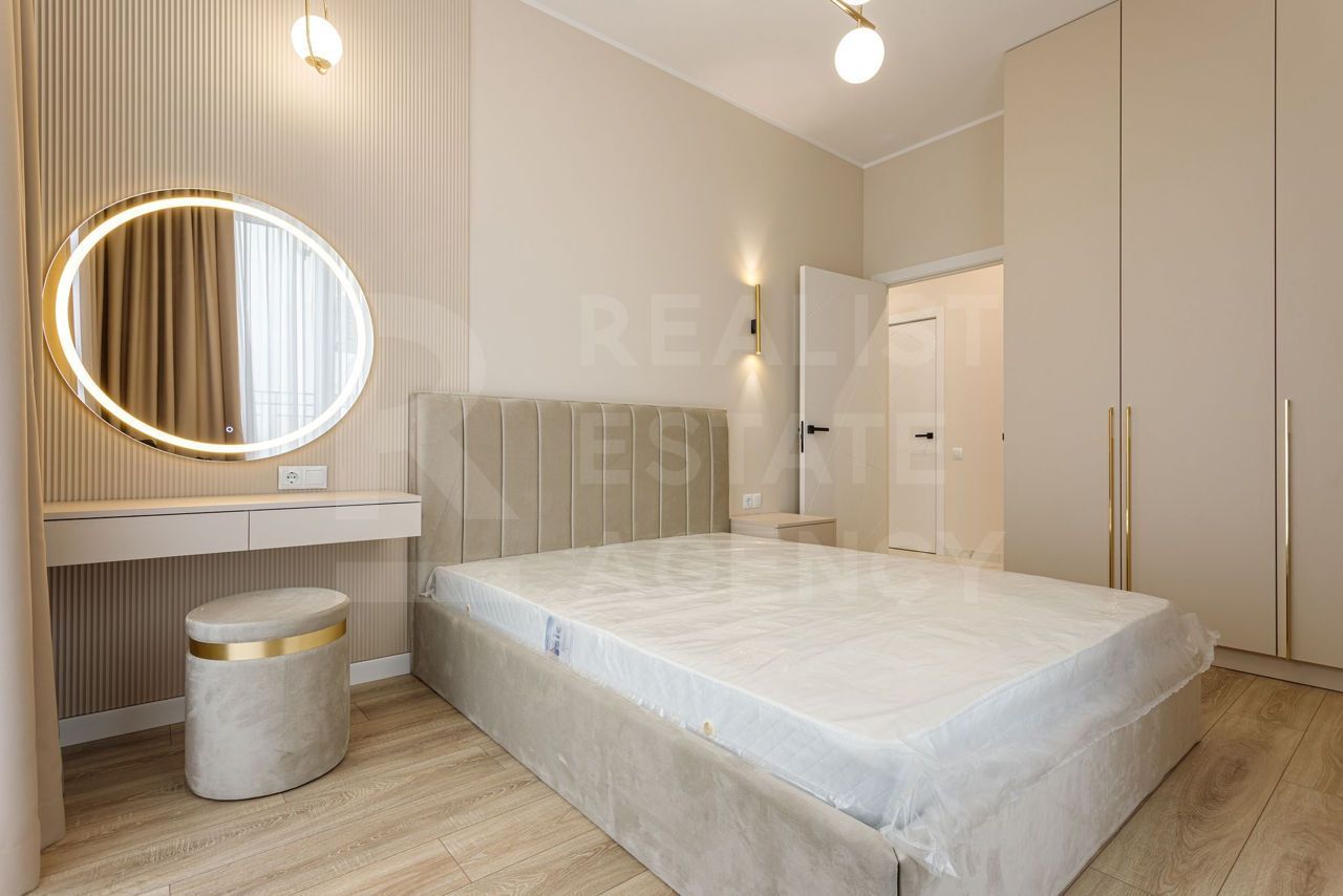 Chirie , apartament ,3 camere, str. Mircea cel Bătrîn, Ciocana - Poză 2