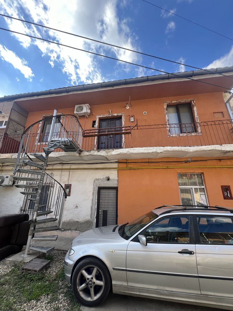 Apartament spațios 2 camere - zona Traian - Poză 9