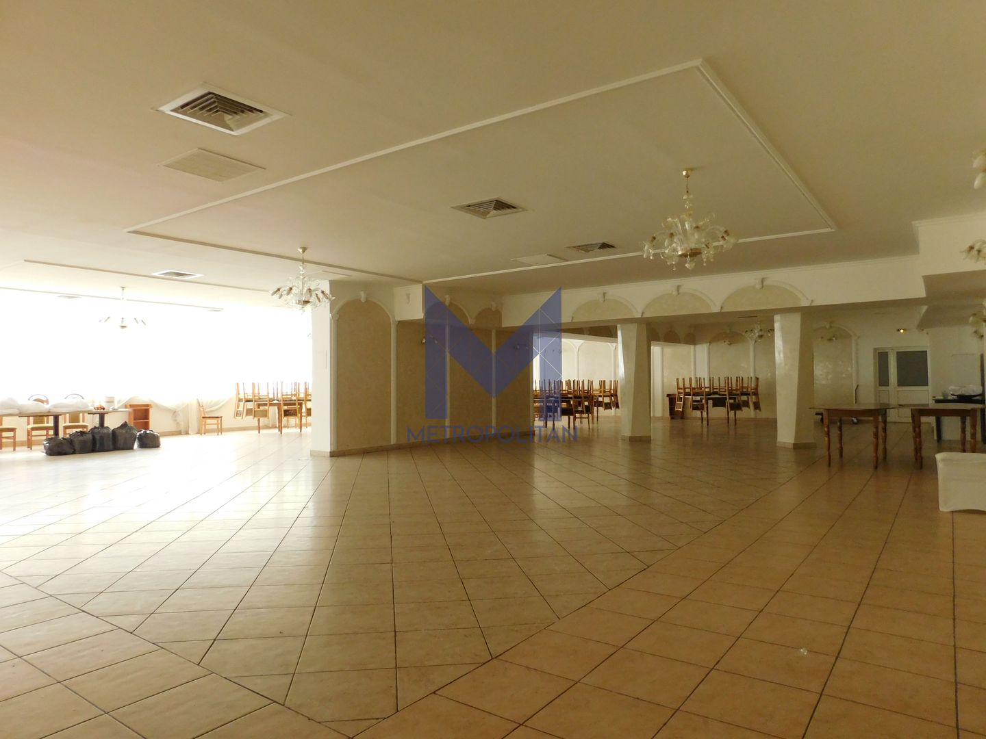 Spațiu comercial ideal showroom, în Complex Comercial Mercur - Poză 4